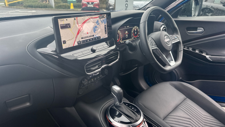 Nissan Juke 1.0 DiG-T Tekna 5dr DCT Petrol Hatchback